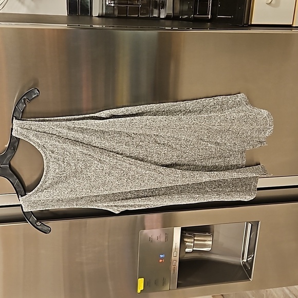 💕ON THE ROAD by YFB💕 Knit Tank Top ~ Marled Gray Large NWOT - Picture 2 of 7